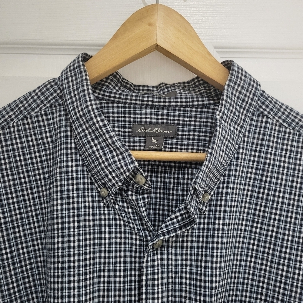 Eddie Bauer Short Sleeve Plaid Button Down Shirt - Picture 5 of 10